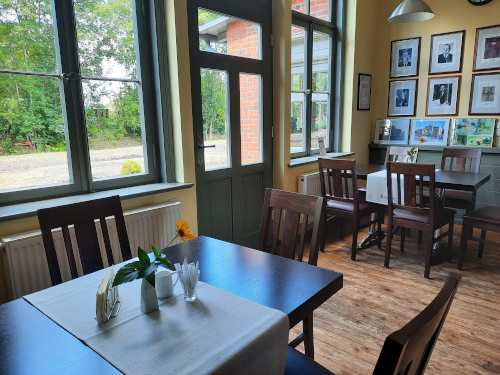 Cafe Warteraum Cafe Warteraum